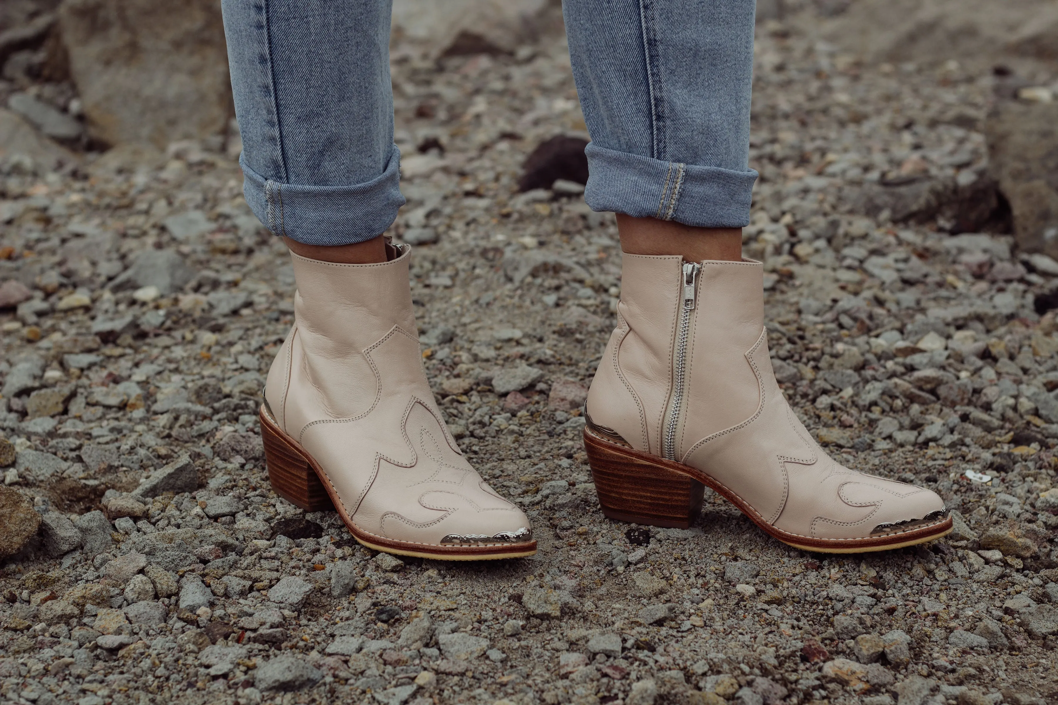 Charlie Boots Beige - CLOSING DOWN SALE 70% OFF