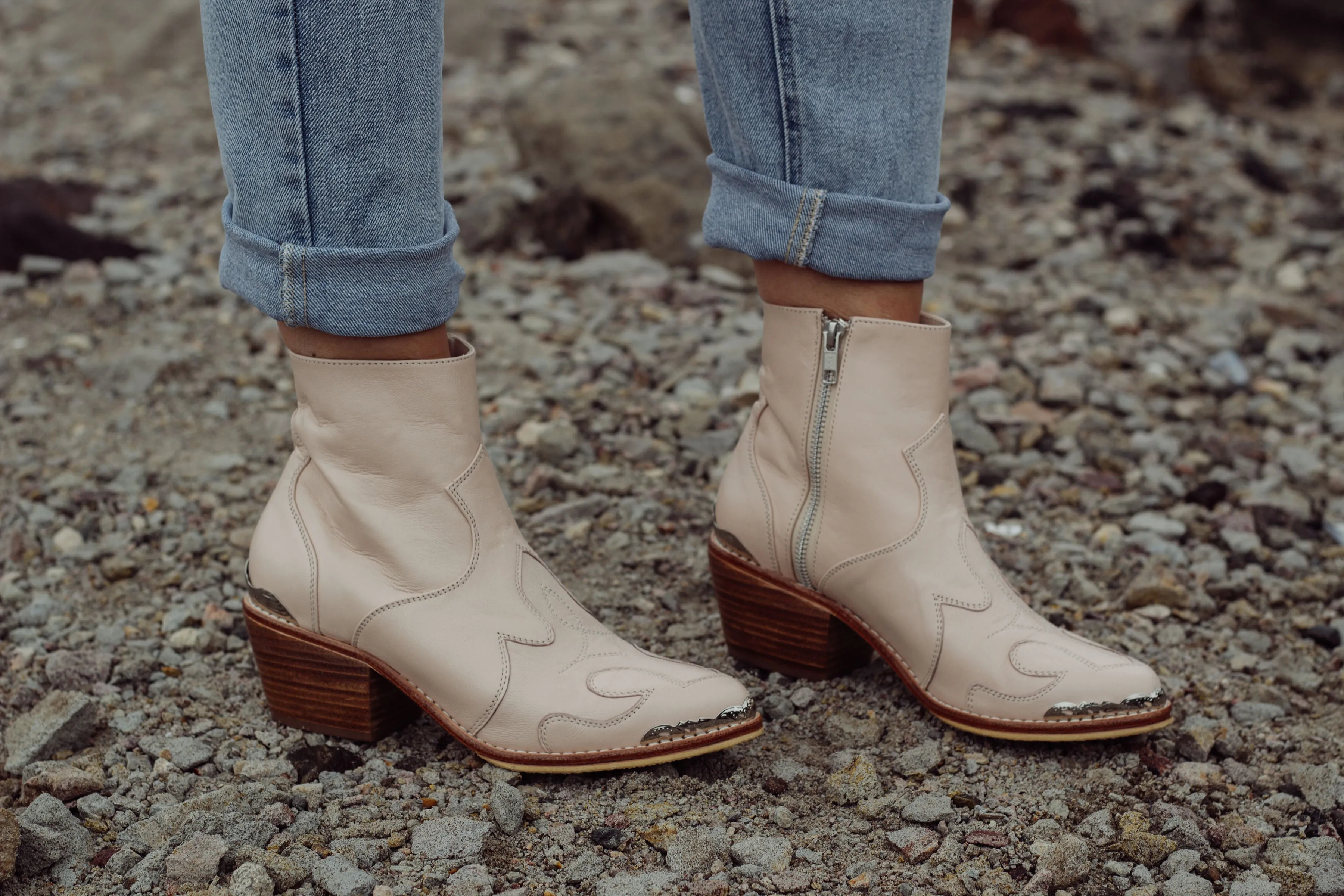 Charlie Boots Beige - CLOSING DOWN SALE 70% OFF