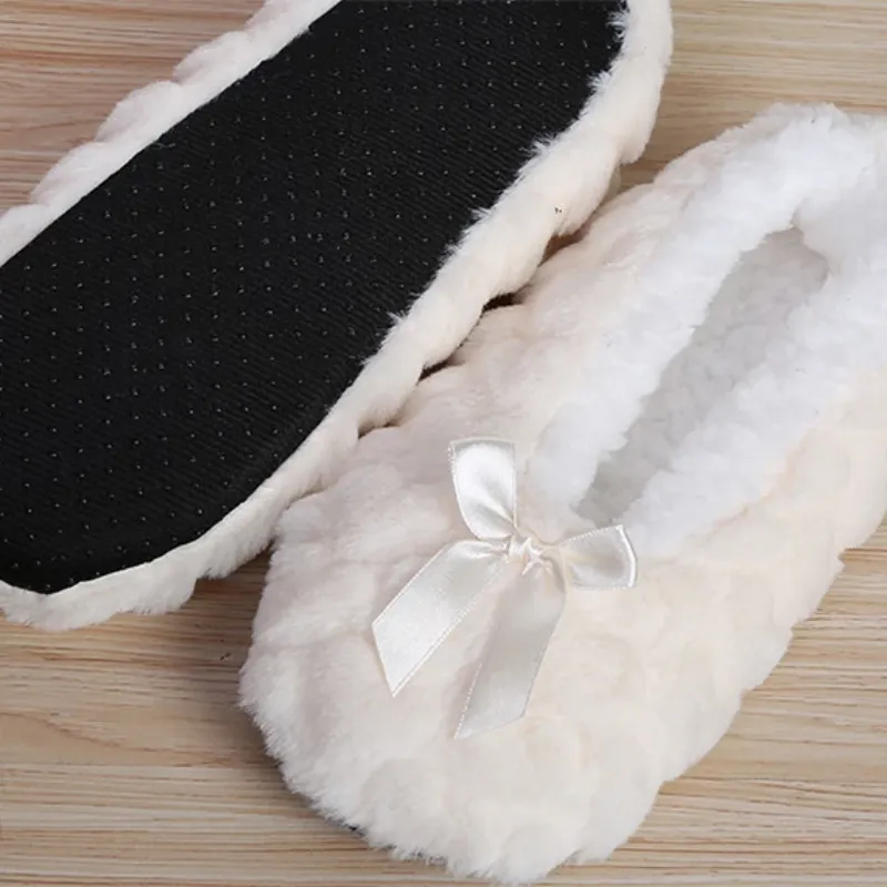 Women's Warm Soft Plush Home Slippers